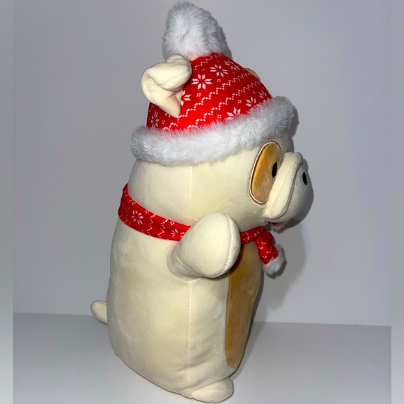 Brock the Bulldog 12" Christmas Hugmee Squishmallows - Picture 5 of 5